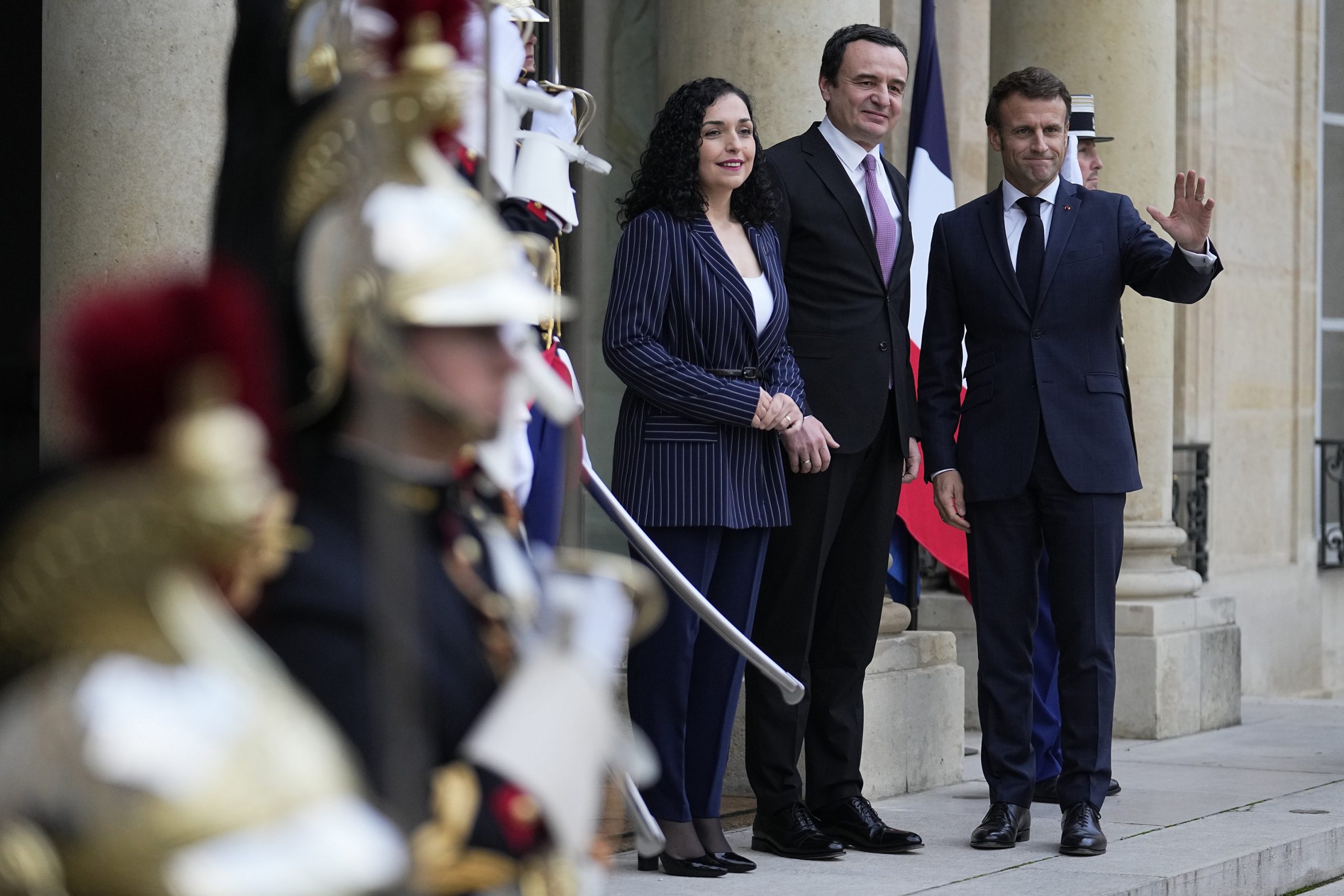 Franca i ofron mbështetje Kosovës për BE, i kërkon vazhdimin e reformave