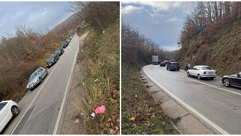 Edhe këtë mëngjes kolona të gjata në Merdar e te Dheu i Bardhë, pritjet deri në tri orë për të hyrë në Kosovë