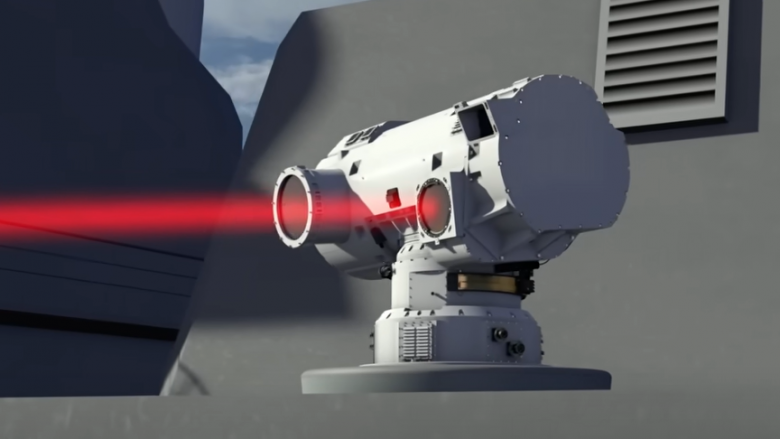 Britania e Madhe prezanton laserin e ri ushtarak që mund të përdoret për të shënjestruar dronët rus në Ukrainë