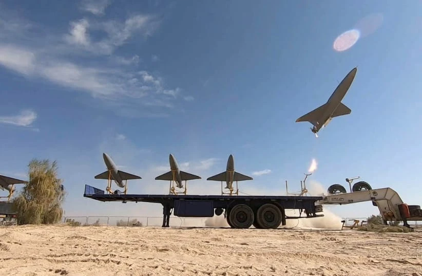 Izraeli thotë se Irani ka nisur dronët