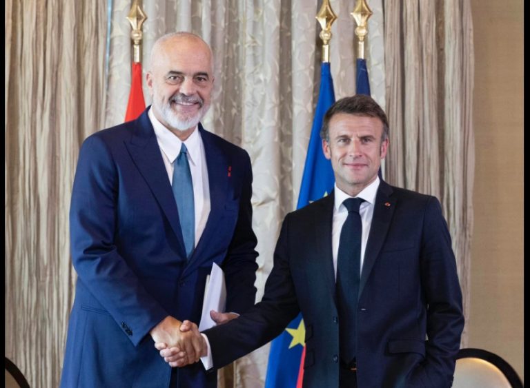 Kryeministri shqiptar Rama vizitë në Francë, takohet me Macronin