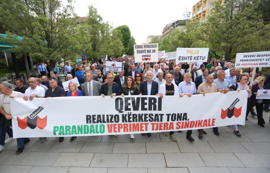 Protesta e SBASHK-ut për 1 Maj, kërkohet rritje e koeficientit të pagës