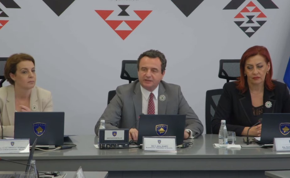 Qeveria e shpall 11 korrikun Ditë Përkujtimi për gjenocidin në Srebrenicë, mban një minutë heshtje