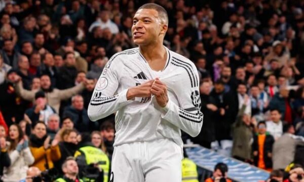 Ancelotti: Mbappe është qendërsulmuesi më i mirë në botë