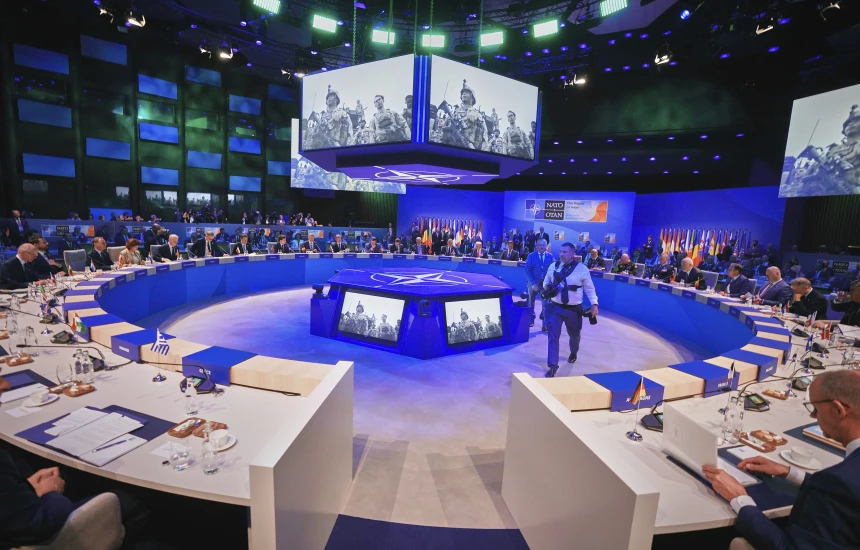 Liderët e NATO-s zotohen për 5% shpenzime të mbrojtjes deri më 2035