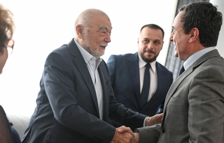 Kurti takon ish-presidentin kroat Mesiq