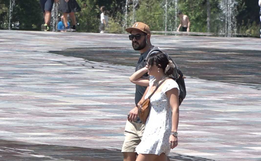 Syzet e diellit mund të dëmtojnë sytë, ja çfarë duhet të dini