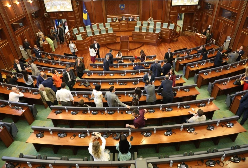 Dyzet dështime për konstituimin e Kuvendit të Kosovës