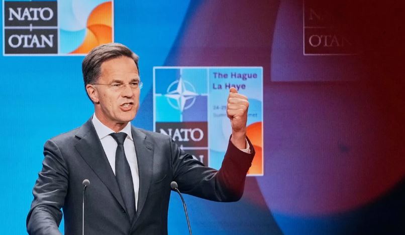 Rutte: NATO do ta pesëfishojë mbrojtjen ajrore dhe do të blejë 1 mijë tanke