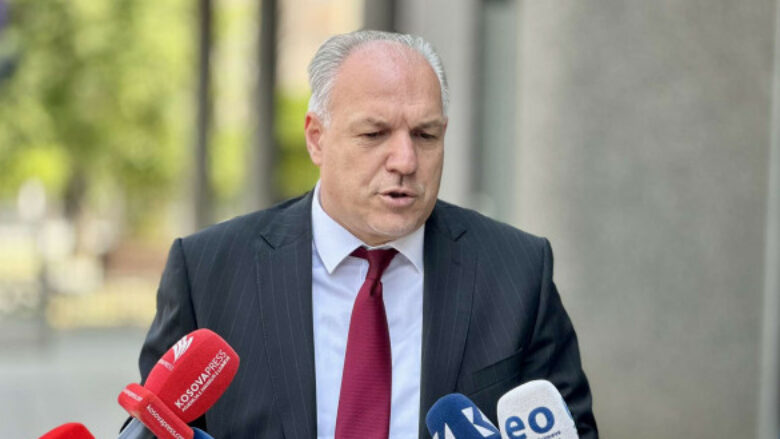 Ngritja e aktakuzës, Damka e mohon se ka keqpërdorur buxhetin e shtetit