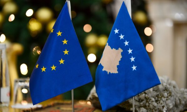 Kosova së shpejti mund të nisë negociatat me BE-në për heqjen e roamingut